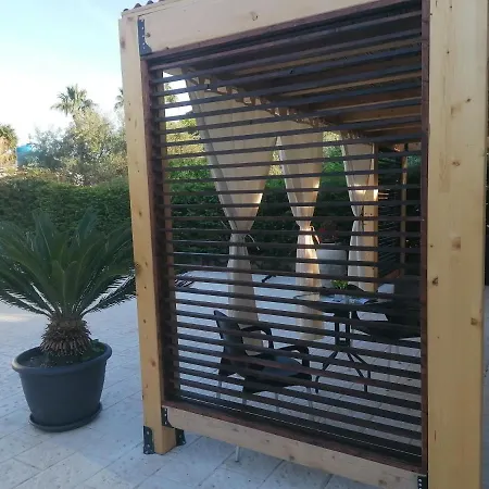Alojamento de Acomodação e Pequeno-almoço Casa Nunna Palma di Montechiaro