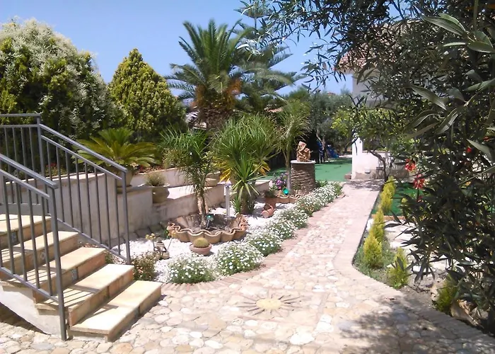 Alojamento de Acomodação e Pequeno-almoço Casa Nunna Palma di Montechiaro