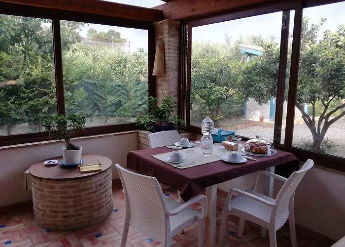Alojamento de Acomodação e Pequeno-almoço Casa Nunna Palma di Montechiaro